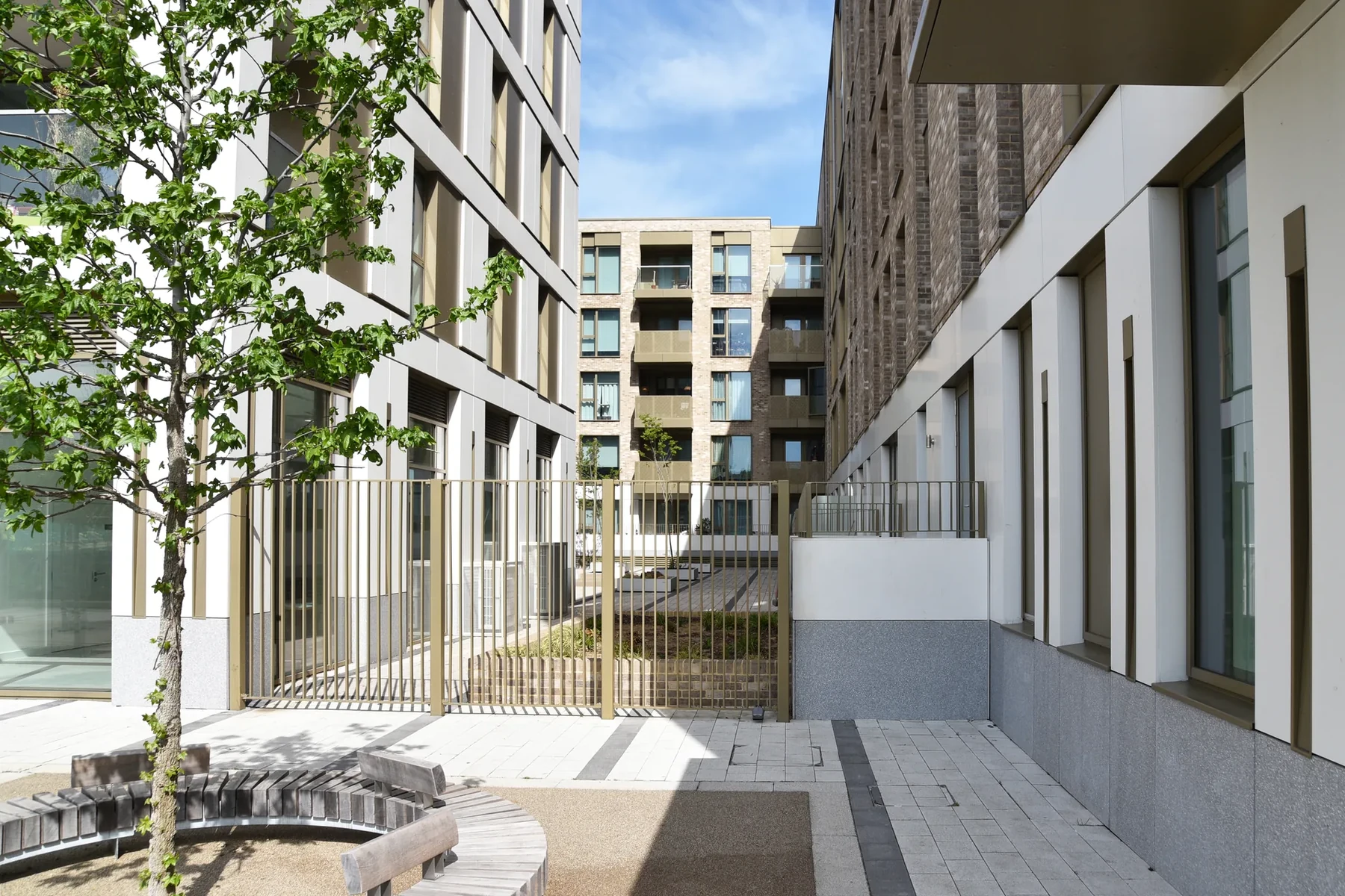 Thrayle House — Alliance Facades project
